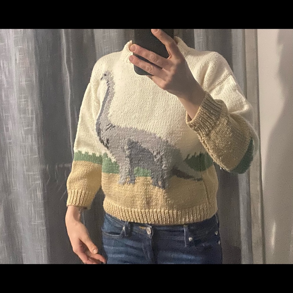 Vintage knit sweater
